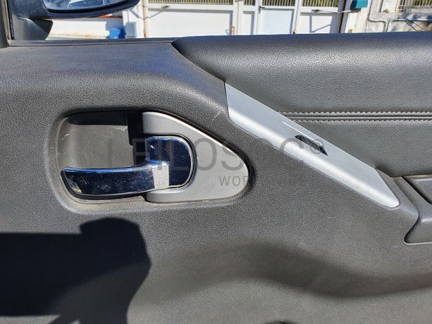 LEILÃO SUSPENSO · Nissan Navarra 3000 V6 · Ano 2011