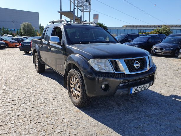 LEILÃO SUSPENSO · Nissan Navarra 3000 V6 · Ano 2011