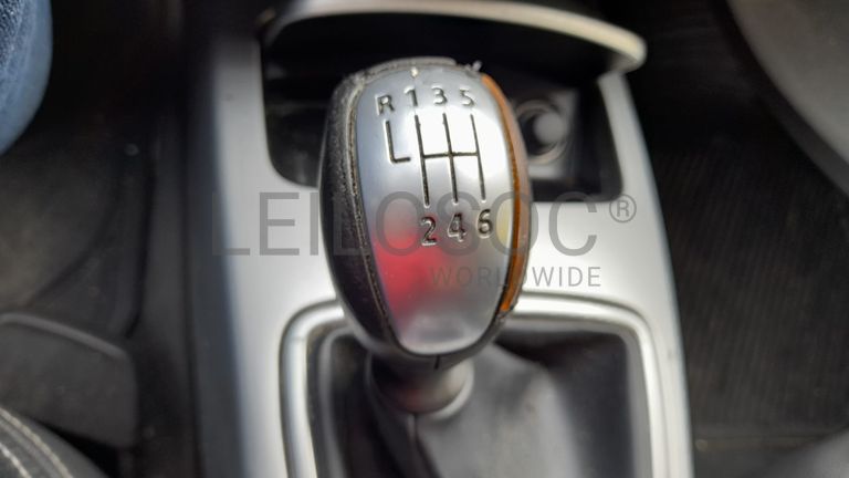 Renault Laguna 2.0 DCI · Ano 2008