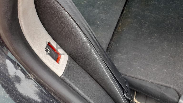 Renault Laguna 2.0 DCI · Ano 2008