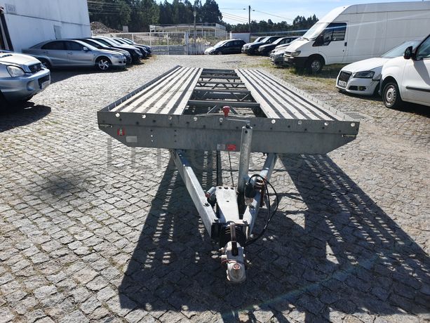 Reboque Transporte Veículos Blyss · Ano 2015