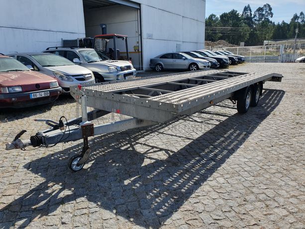 Reboque Transporte Veículos Blyss · Ano 2015