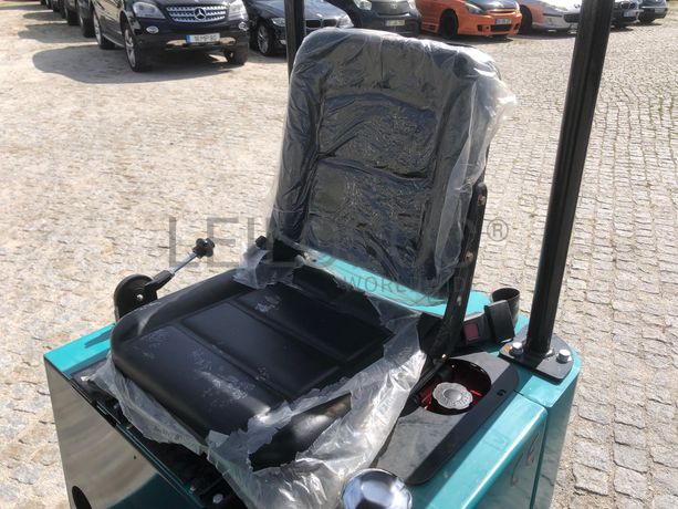 Mini Giratória JPC PC10 · Ano 2023