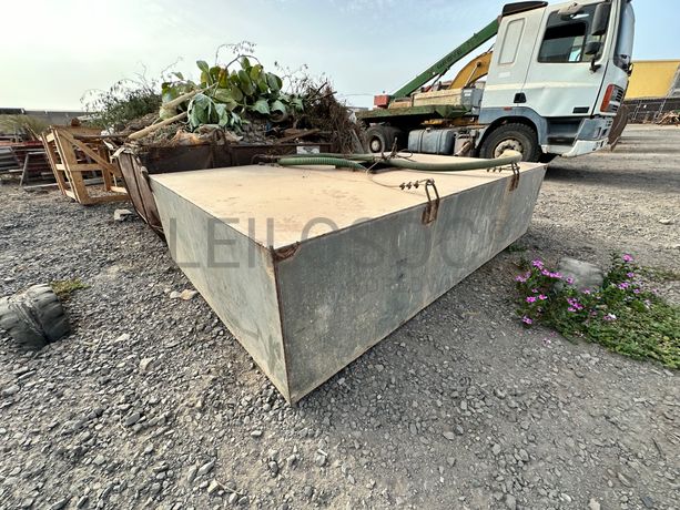 Depósito de água (4 ton.)