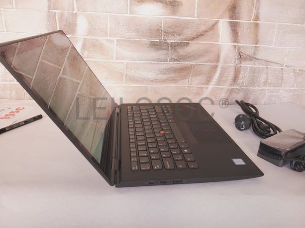 Portátil Lenovo ThinkPad X1 Yoga