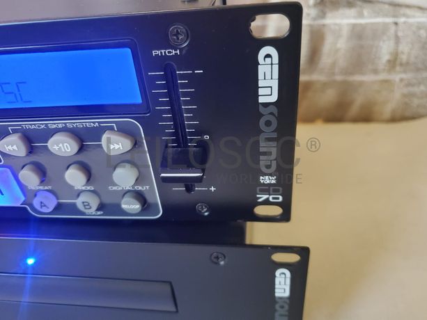 Conjunto Profissional CD-70 Dual CD Player