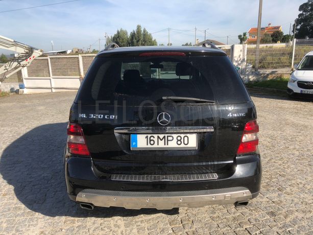 Mercedes-Benz ML 320CDI · Ano 2008