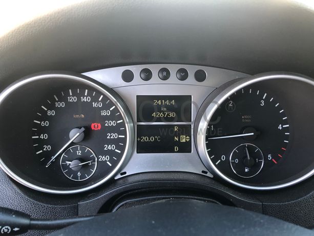 Mercedes-Benz ML 320CDI · Ano 2008