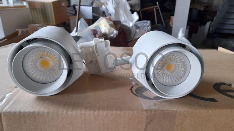 Material Informático · Mobiliário de Loja