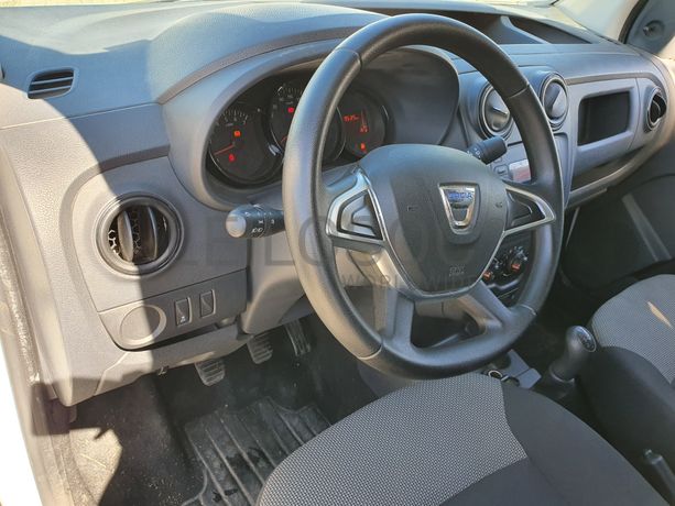 Dacia Dokker · Ano 2017