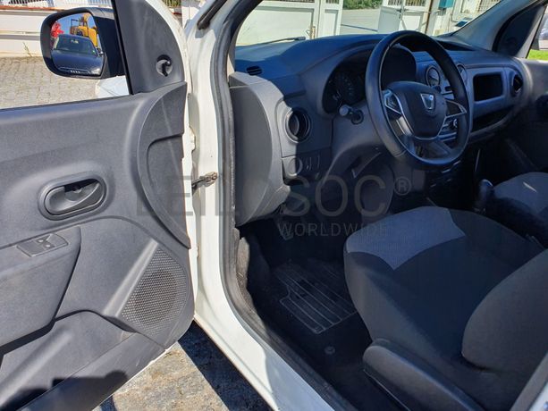 Dacia Dokker · Ano 2017