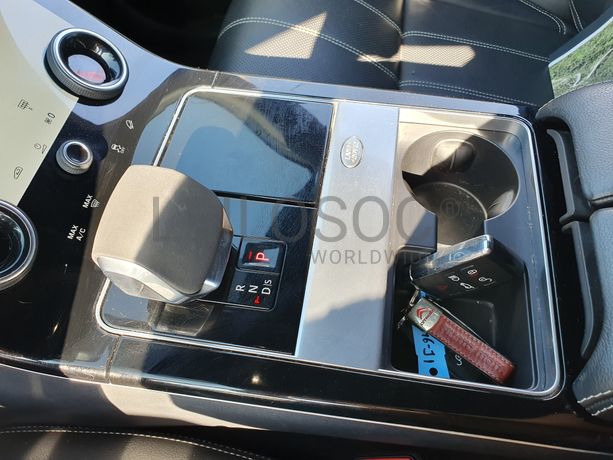 Land Rover · Ano 2021