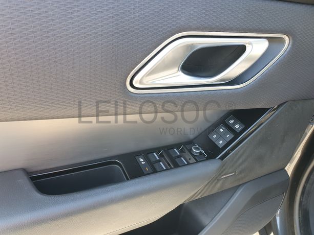 Land Rover · Ano 2021