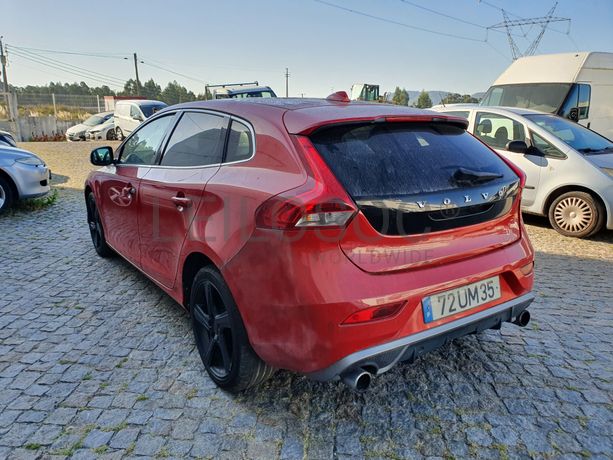 Volvo V40 · Ano 2013
