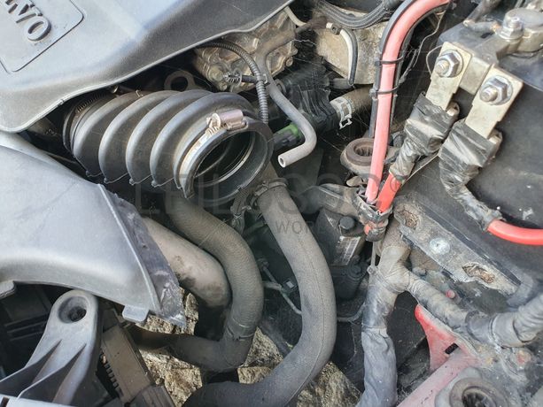 Volvo V40 · Ano 2013