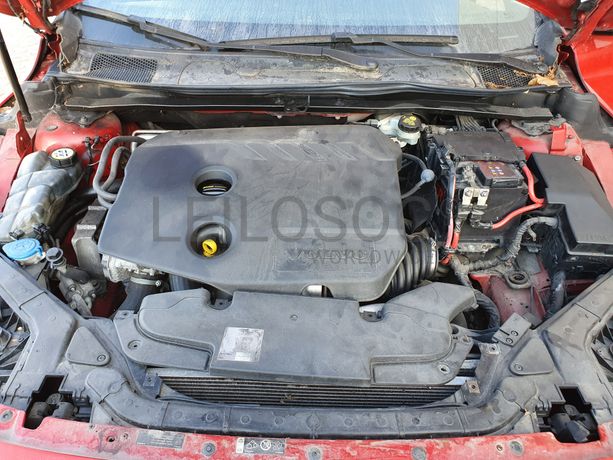 Volvo V40 · Ano 2013