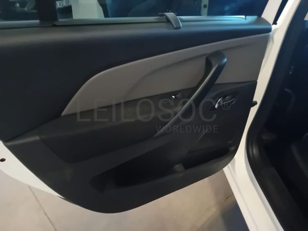 Citroën Grand C4 · Ano 2018