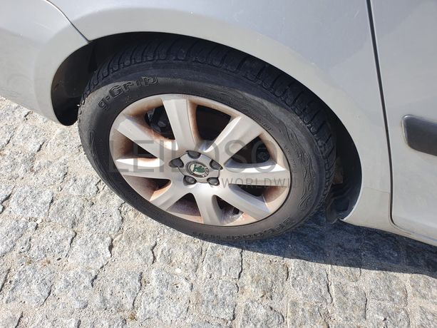 Skoda Fábia 1.6 TDI · Ano 2010