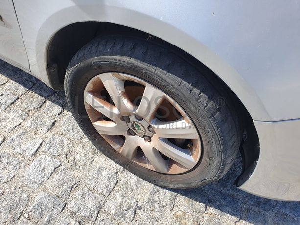 Skoda Fábia 1.6 TDI · Ano 2010