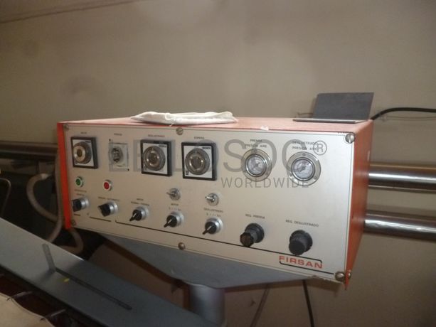 Prensas · Bico de pato · Máquina de tirar nódoas · Aspirador