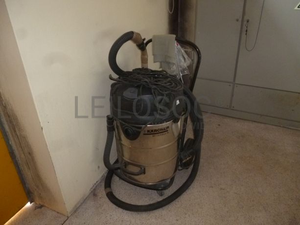 Prensas · Bico de pato · Máquina de tirar nódoas · Aspirador