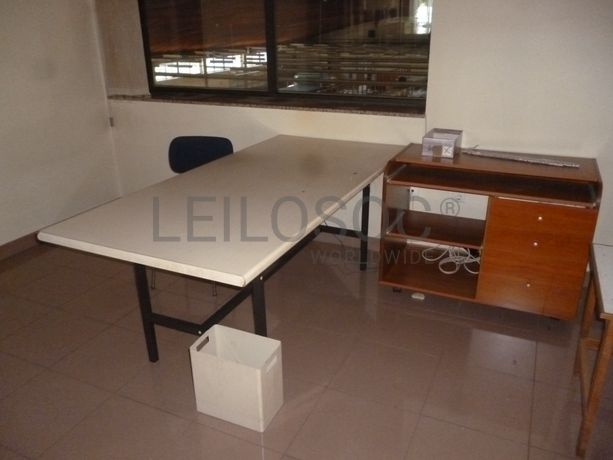 Equipamento Escritório