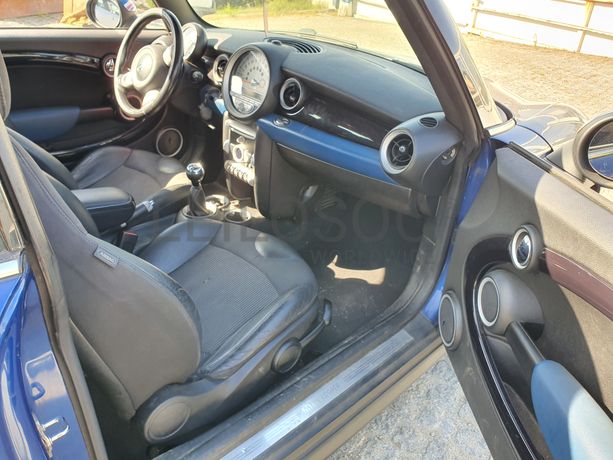 Mini Cooper · Ano 2009