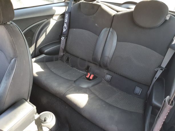 Mini Cooper · Ano 2009