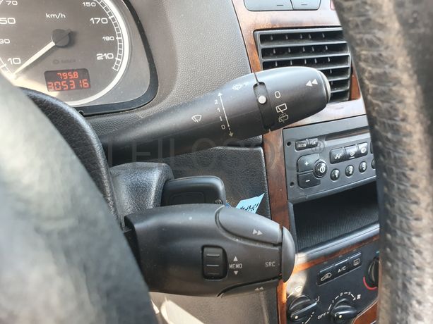 Peugeot 307 · Ano 2003