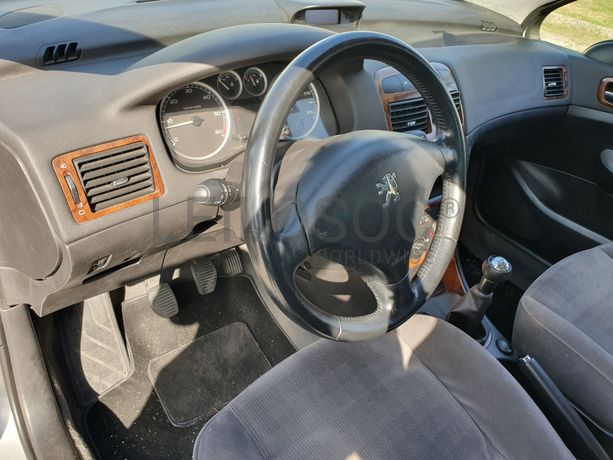 Peugeot 307 · Ano 2003