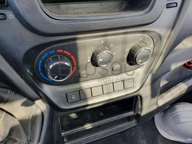 Iveco Daily 35C15 · Basculante · Ano 2017