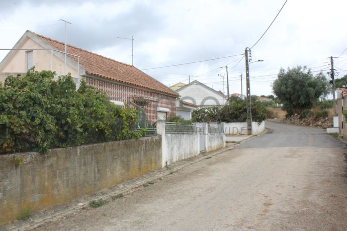 Moradia V2 · Loures