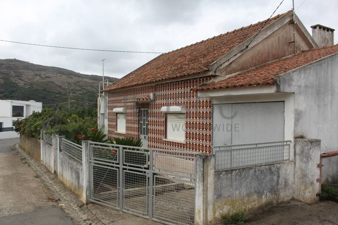 Moradia V2 · Loures