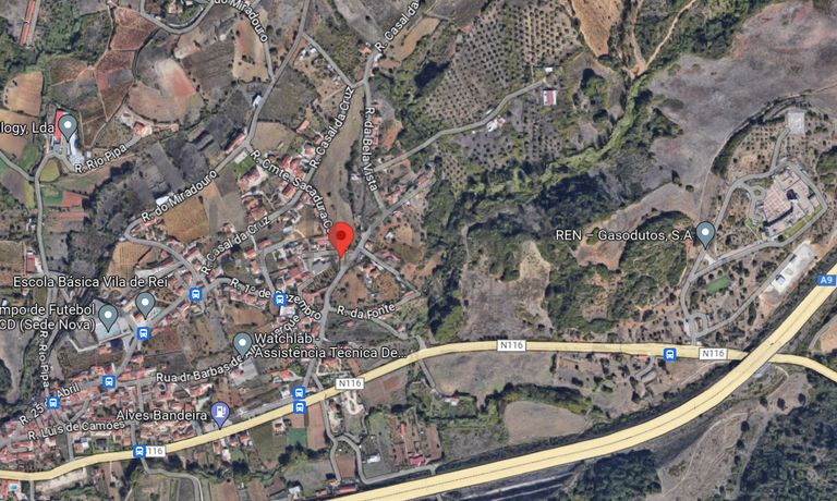 Moradia V2 · Loures