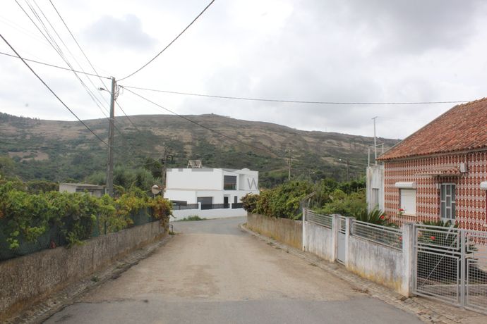 Moradia V2 · Loures