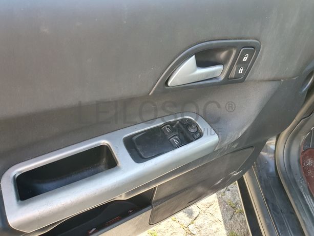 Volvo C30 · Ano 2008