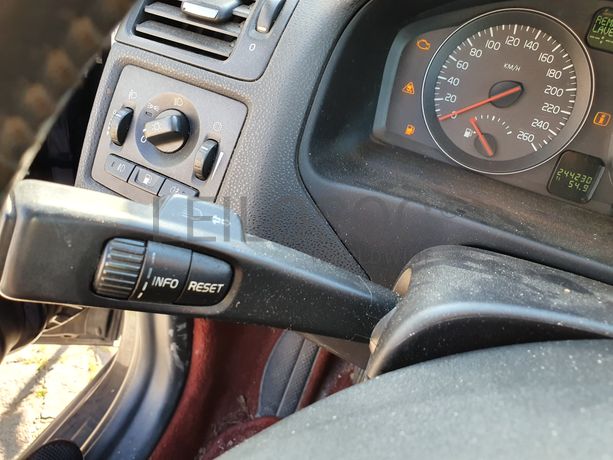 Volvo C30 · Ano 2008