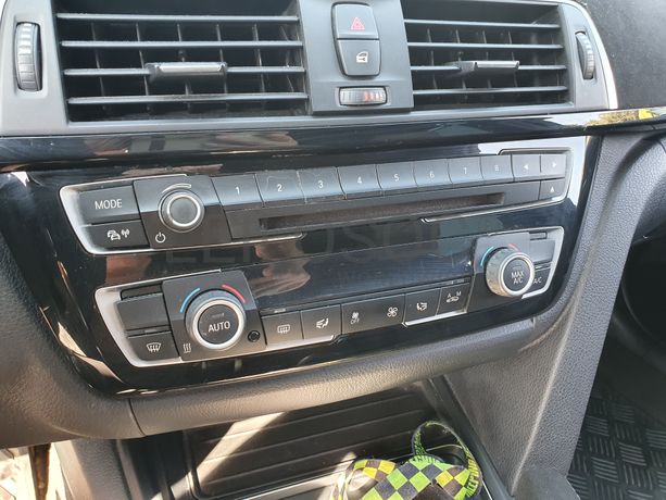 BMW 318 D · Ano 2016