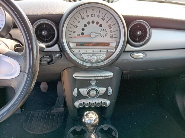 Mini Cooper 1.6 · Ano 2007