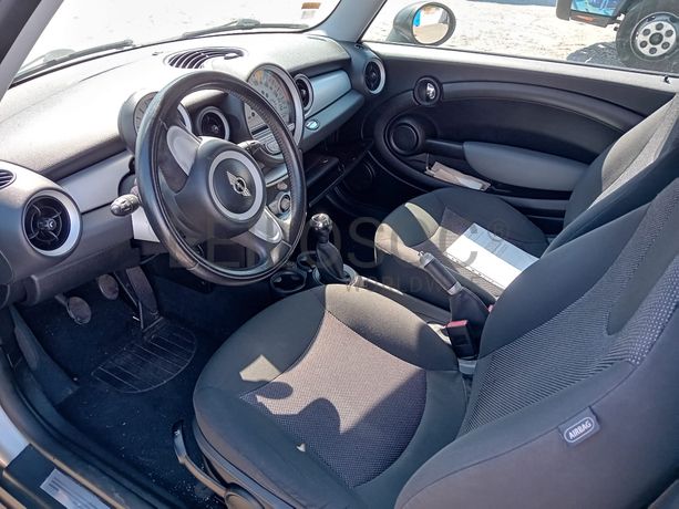 Mini Cooper 1.6 · Ano 2007