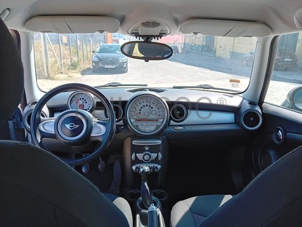 Mini Cooper 1.6 · Ano 2007