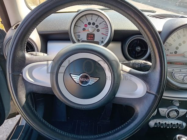 Mini Cooper 1.6 · Ano 2007