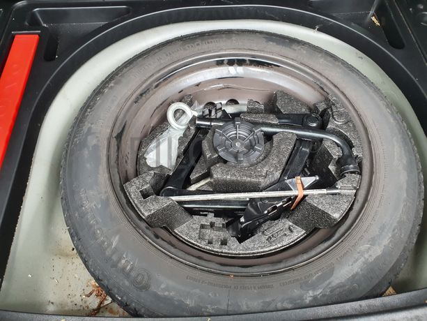 Volvo V40 · Ano 2016