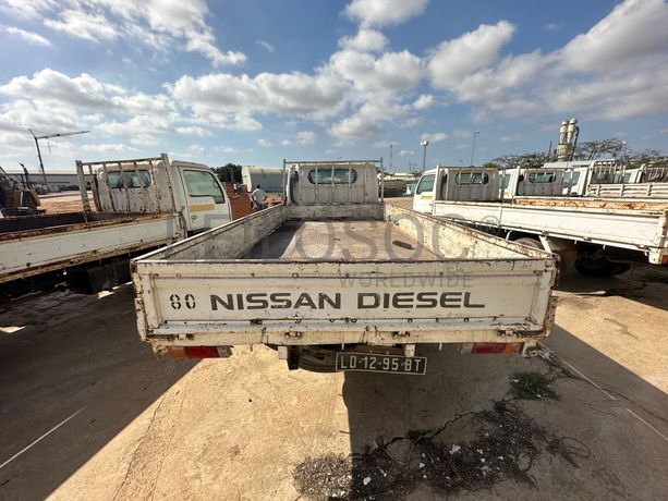 Nissan Cabstar NU41H4