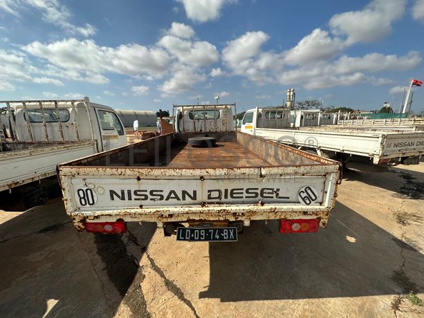 Nissan Cabstar NU41H4
