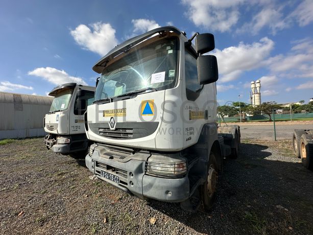 Camião Trator (Cavalo) 6X Renault Kerax 440 Dxi