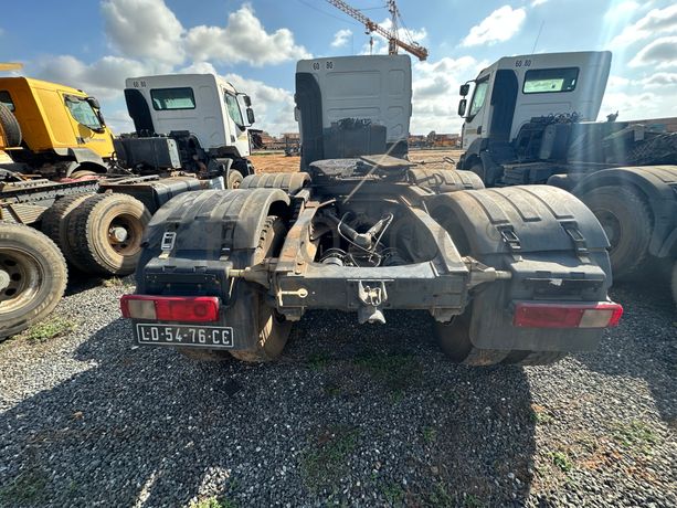 Camião Trator (Cavalo) 6X Renault Kerax 440 Dxi