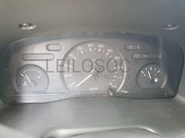 Ford Transit · Ano 2003