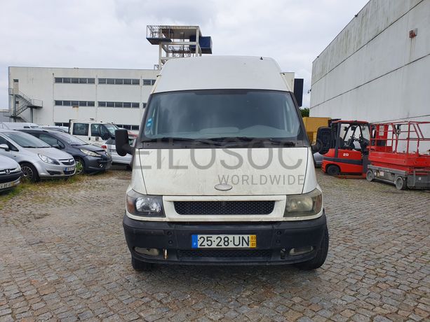 Ford Transit · Ano 2003