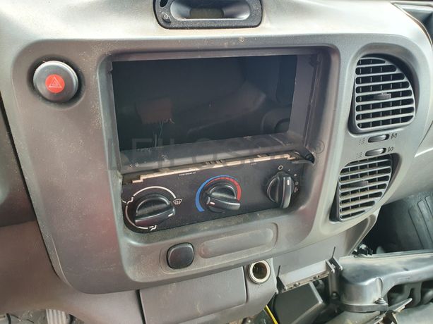 Ford Transit · Ano 2003